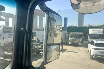 ŷ������3 7L���� 350���� 4X2 �ɰ���9�� AMT�Զ��� �߶� 6.8���Ű������ػ���ͼƬ