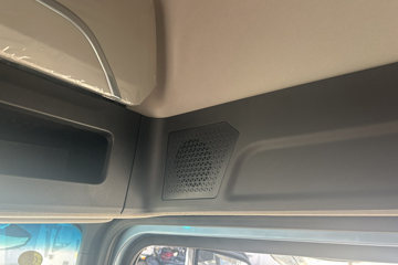 ŷ������3 7L���� 350���� 4X2 �ɰ���9�� AMT�Զ��� �߶� 6.8���Ű������ػ���ͼƬ