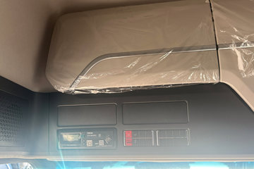 ŷ������3 7L���� 350���� 4X2 �ɰ���9�� AMT�Զ��� �߶� 6.8���Ű������ػ���ͼƬ