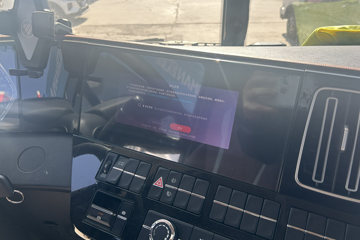 ŷ������3 7L���� 350���� 4X2 �ɰ���9�� AMT�Զ��� �߶� 6.8���Ű������ػ���ͼƬ