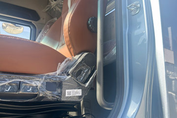 ŷ������3 7L���� 350���� 4X2 �ɰ���9�� AMT�Զ��� �߶� 6.8���Ű������ػ���ͼƬ