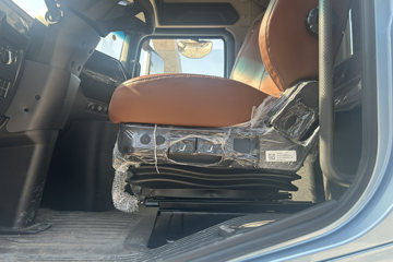 ŷ������3 7L���� 350���� 4X2 �ɰ���9�� AMT�Զ��� �߶� 6.8���Ű������ػ���ͼƬ