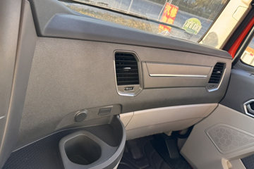 �������� HOWO TS7 350���� 4X2 9.55����س�ͼƬ