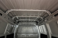 奇瑞商用车 海豚K7 豪华版 2座 纯电动封闭货车 开瑞62.98kWh