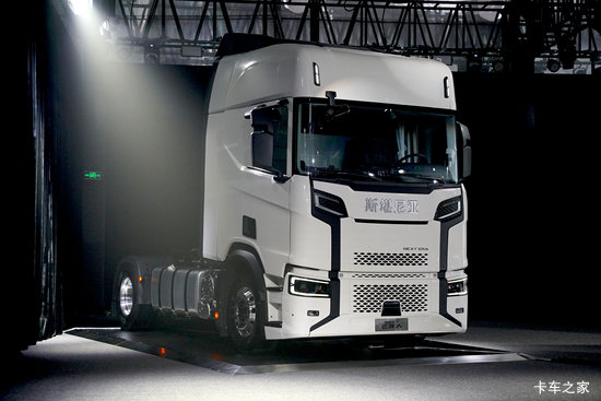 ˹������NEXT ERAϵ�� ���� 460���� 4X2 ǣ����