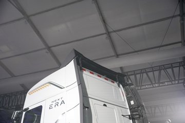 ˹������NEXT ERAϵ�� ���� 500���� 6X2R ǣ����ͼƬ