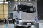 广汽领程T9 6X4 纯电动牵引车 中创新航400.6kWh