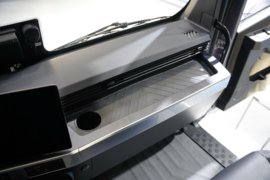 广汽T9&nbsp;电动牵引车驾驶室图片