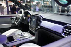 江淮皮卡 悍途PHEV 2025款 豪华型 四驱 短轴插电式混合动力双排皮卡 31.2kWh