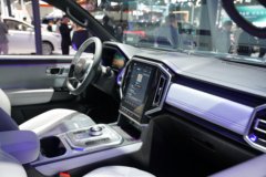 江淮皮卡 悍途PHEV 2025款 豪华型 四驱 短轴插电式混合动力双排皮卡 31.2kWh