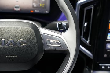 ����Ƥ�� ��;PHEV 2025�� ������ ���� ������ʽ��϶���˫��Ƥ�� 31.2kWhͼƬ