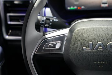 ����Ƥ�� ��;PHEV 2025�� ������ ���� ������ʽ��϶���˫��Ƥ�� 31.2kWhͼƬ