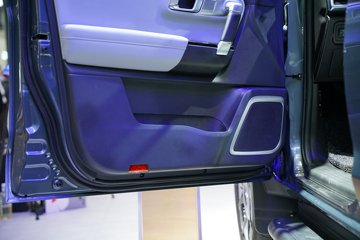 ����Ƥ�� ��;PHEV 2025�� ������ ���� ������ʽ��϶���˫��Ƥ�� 31.2kWhͼƬ