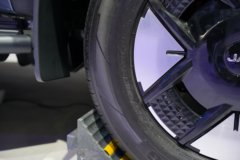 江淮皮卡 悍途PHEV 2025款 豪华型 四驱 短轴插电式混合动力双排皮卡 31.2kWh