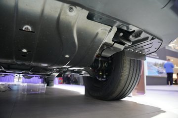 ����Ƥ�� ��;PHEV 2025�� ������ ���� ������ʽ��϶���˫��Ƥ�� 31.2kWhͼƬ