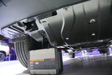 ����Ƥ�� ��;PHEV 2025�� ������ ���� ������ʽ��϶���˫��Ƥ�� 31.2kWhͼƬ