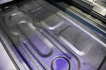 ����Ƥ�� ��;PHEV 2025�� ������ ���� ������ʽ��϶���˫��Ƥ�� 31.2kWhͼƬ