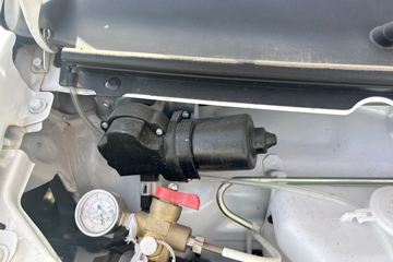 SRM��ԴС��ʨX30 2023�� ������ 1.5L CNG 86���� 6��΢��ͼƬ