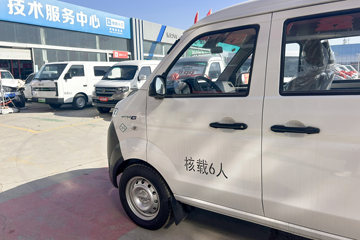 SRM��ԴС��ʨX30 2023�� ������ 1.5L CNG 86���� 6��΢��ͼƬ