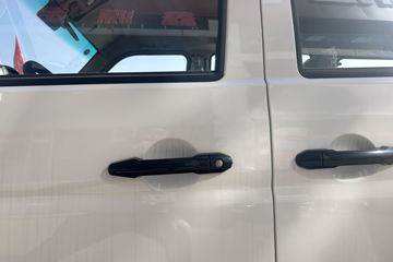 SRM��ԴС��ʨX30 2023�� ������ 1.5L CNG 86���� 6��΢��ͼƬ