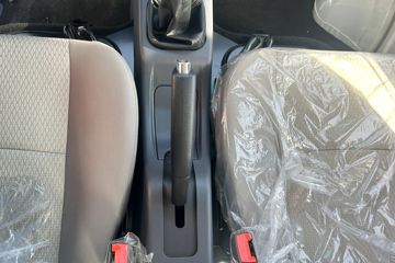 SRM��ԴС��ʨX30 2023�� ������ 1.5L CNG 86���� 6��΢��ͼƬ