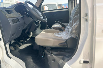 SRM��ԴС��ʨX30 2023�� ������ 1.5L CNG 86���� 6��΢��ͼƬ