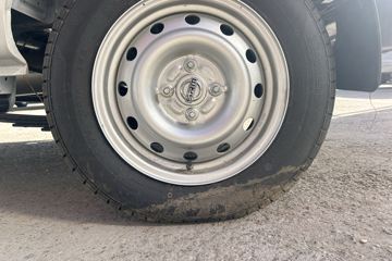 SRM��ԴС��ʨX30 2023�� ������ 1.5L CNG 86���� 6��΢��ͼƬ