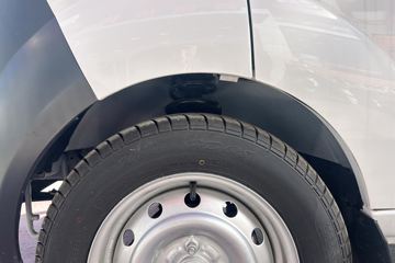 SRM��ԴС��ʨX30 2023�� ������ 1.5L CNG 86���� 6��΢��ͼƬ