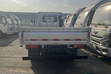 ʱ���캽S1 2.3L���� 122���� ������5�� 3.85�׵�������΢��ͼƬ