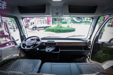 �������ó� ���� ���������� 4.2�׵��Ŵ��綯��ʽ�Ῠ ����ʱ��120.27kWhͼƬ