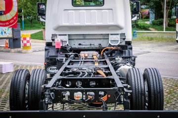 �������ó� ���� ���������� 4.2�׵��Ŵ��綯��ʽ�Ῠ ����ʱ��120.27kWhͼƬ