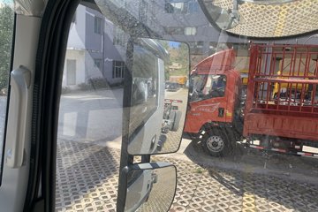 ����HOWO���� 4.15�׵��Ŵ��綯��դʽ�Ῠ �й�����134.02kWhͼƬ