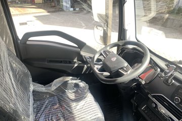 ����HOWO���� 4.15�׵��Ŵ��綯��դʽ�Ῠ �й�����134.02kWhͼƬ