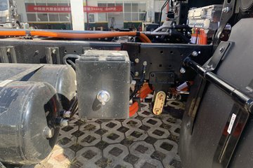 ����HOWO���� 4.15�׵��Ŵ��綯��դʽ�Ῠ �й�����134.02kWhͼƬ