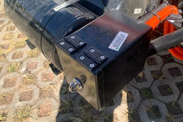 ����HOWO���� 4.15�׵��Ŵ��綯��դʽ�Ῠ �й�����134.02kWhͼƬ