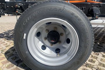 ����HOWO���� 4.15�׵��Ŵ��綯��դʽ�Ῠ �й�����134.02kWhͼƬ