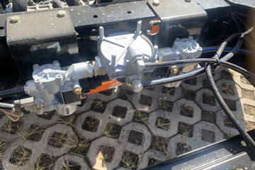 ����HOWO���� 4.15�׵��Ŵ��綯��դʽ�Ῠ �й�����134.02kWhͼƬ