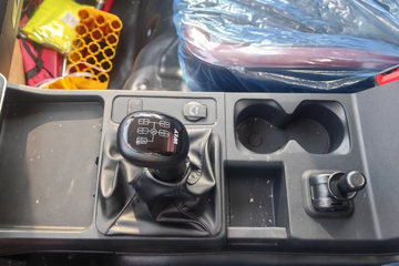 �������� ���S1 150���� 4X2 3.18����ж��ͼƬ