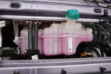 һ�����J6PRO 13.2L LNG 530���� 6X4 һ�����12�� AMT�Զ��� ǣ����ͼƬ