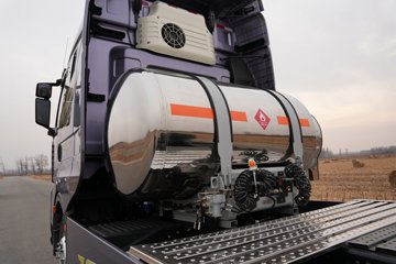 һ�����J6PRO 13.2L LNG 530���� 6X4 һ�����12�� AMT�Զ��� ǣ����ͼƬ