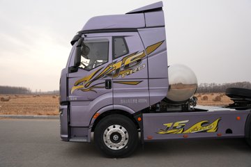 һ�����J6PRO 13.2L LNG 530���� 6X4 һ�����12�� AMT�Զ��� ǣ����ͼƬ