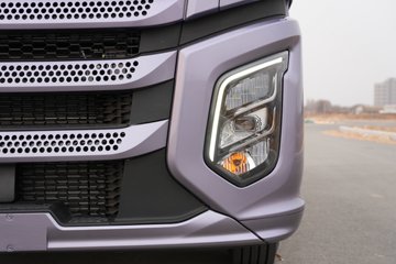 һ�����J6PRO 13.2L LNG 530���� 6X4 һ�����12�� AMT�Զ��� ǣ����ͼƬ