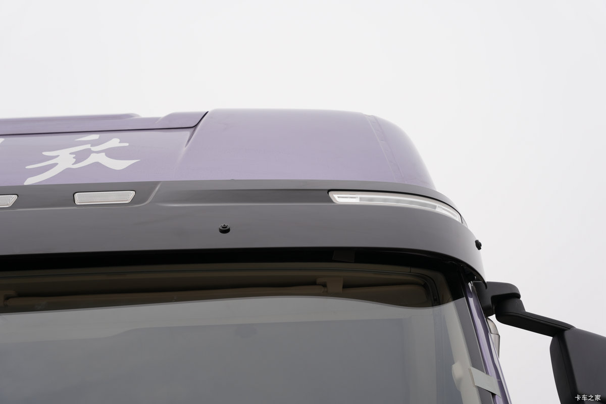 һ�����J6PRO 13.2L LNG 530���� 6X4 һ�����12�� AMT�Զ��� ǣ�������                                                