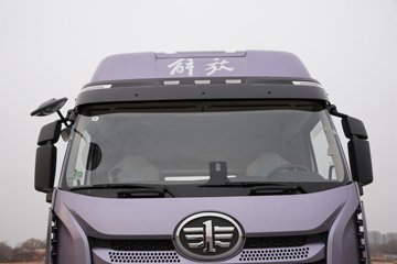 һ�����J6PRO 13.2L LNG 530���� 6X4 һ�����12�� AMT�Զ��� ǣ����ͼƬ