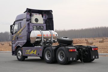 һ�����J6PRO 13.2L LNG 530���� 6X4 һ�����12�� AMT�Զ��� ǣ����ͼƬ