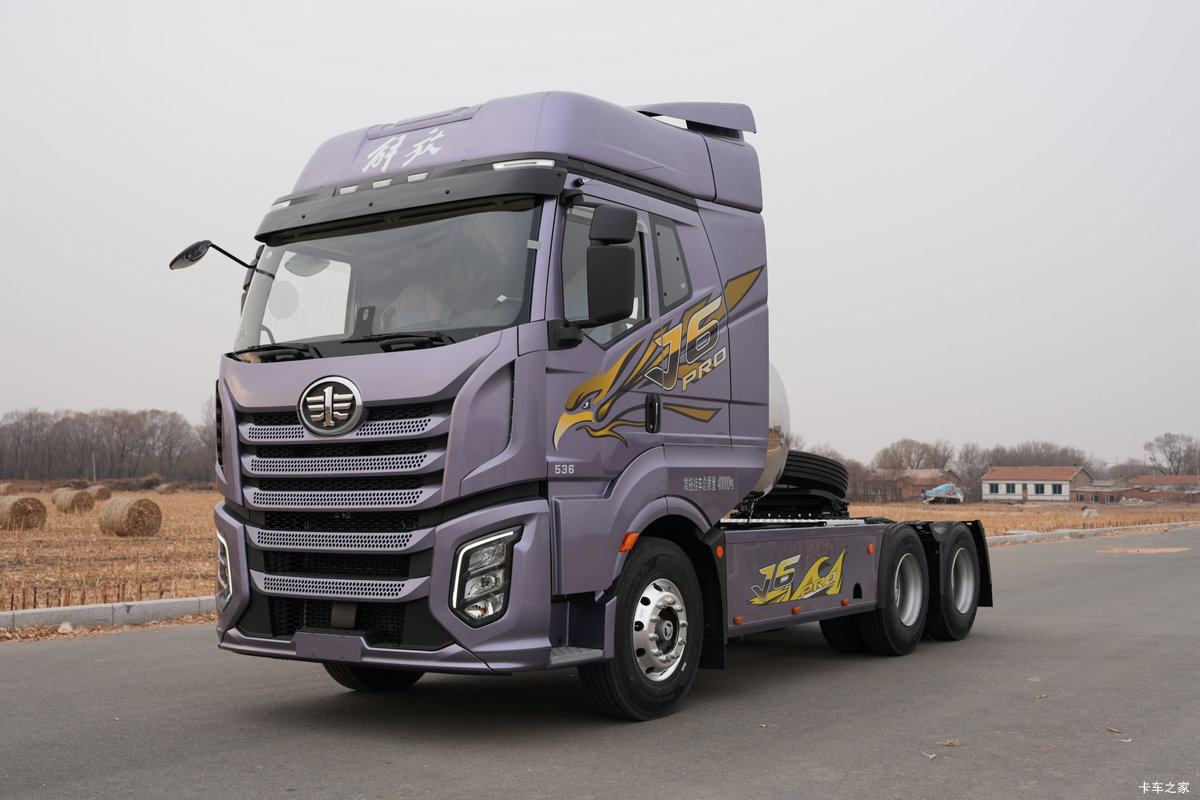 һ�����J6PRO 13.2L LNG 530���� 6X4 һ�����12�� AMT�Զ��� ǣ�������                                                