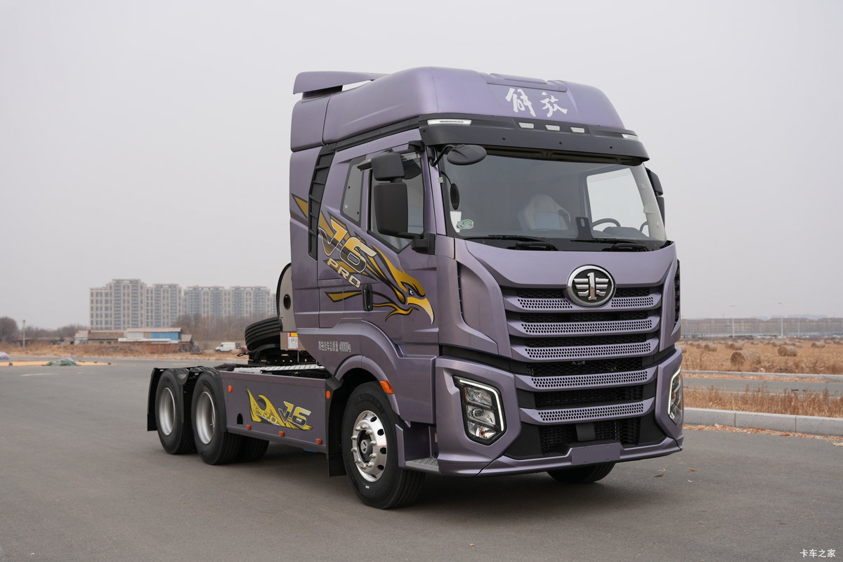 һ�����J6PRO 13.2L LNG 530���� 6X4 һ�����12�� AMT�Զ��� ǣ�������                                                