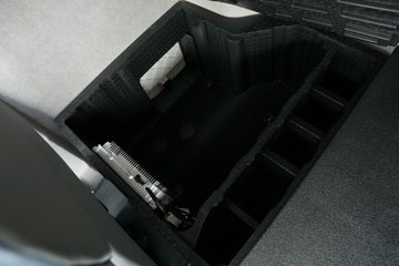 һ�����J6PRO 13.2L LNG 530���� 6X4 һ�����12�� AMT�Զ��� ǣ����ͼƬ