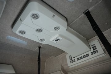 һ�����J6PRO 13.2L LNG 530���� 6X4 һ�����12�� AMT�Զ��� ǣ����ͼƬ