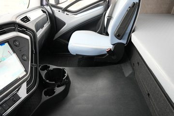 һ�����J6PRO 13.2L LNG 530���� 6X4 һ�����12�� AMT�Զ��� ǣ����ͼƬ